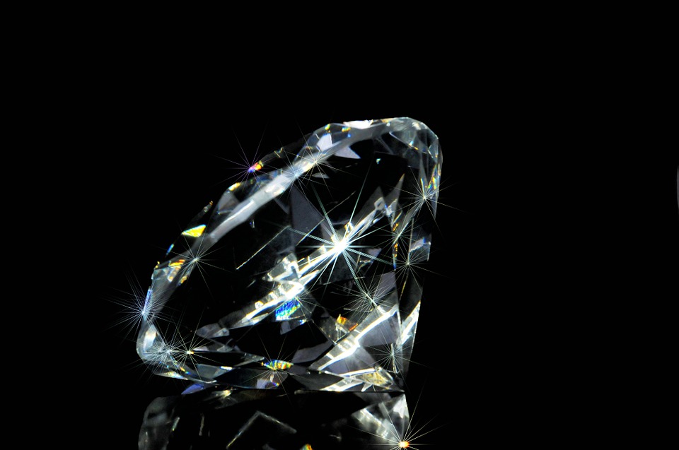 Guida ai diamanti: cosa c’è da sapere