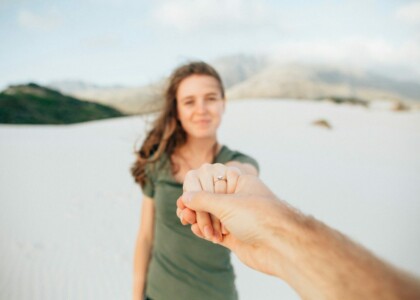 Guida all’acquisto dell’anello con diamante per la tua proposta: consigli utili